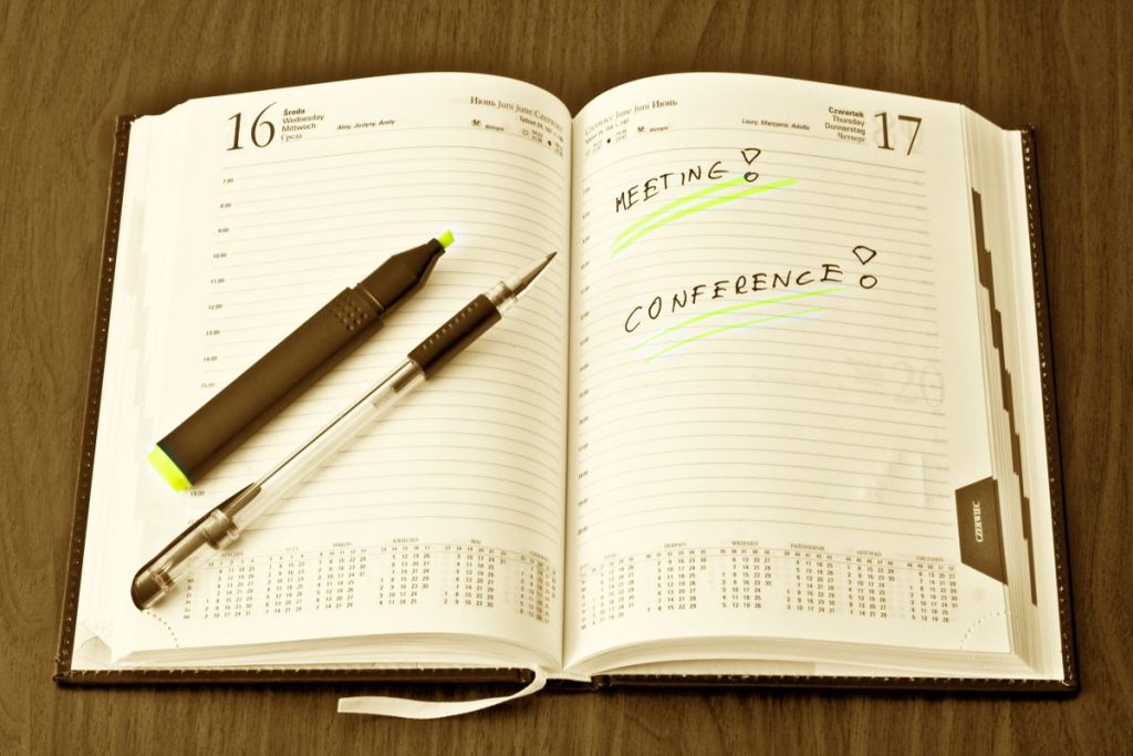a diary to represent how to succeed quickly in your new role